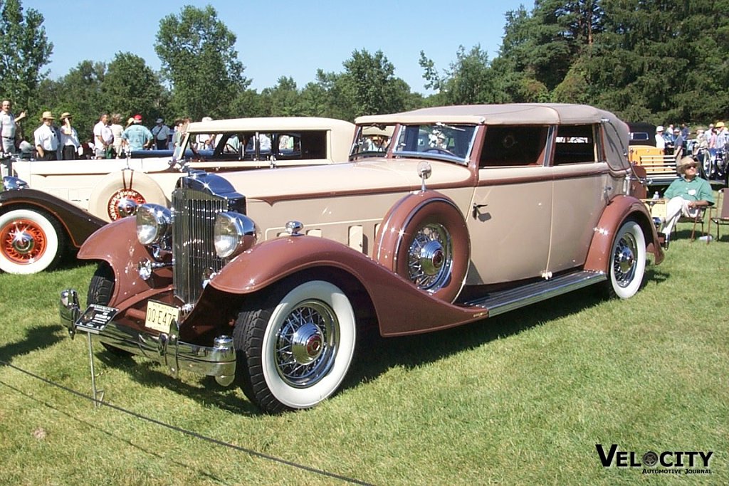 1933 Packard 12 Fernandez Darrin