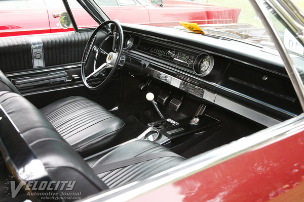 1965 Chevrolet Impala SS 2d hardtop Interior
