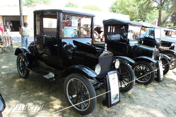 1919 Ford Model T Coupe