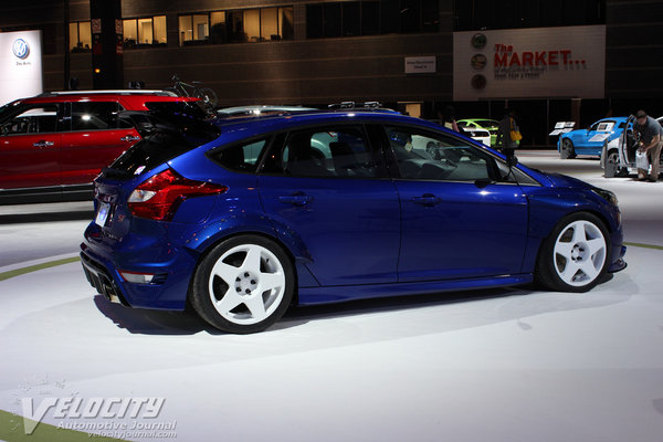2012 Ford Focus Trackster by fifteen52