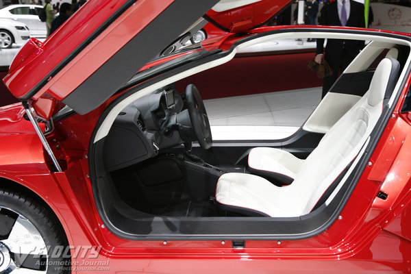 2013 Volkswagen XL1 Interior