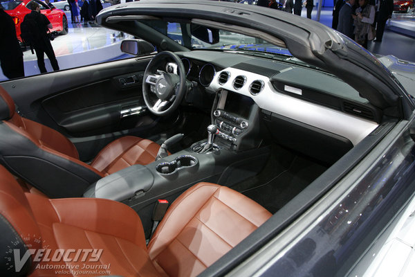 2015 Ford Mustang convertible Interior