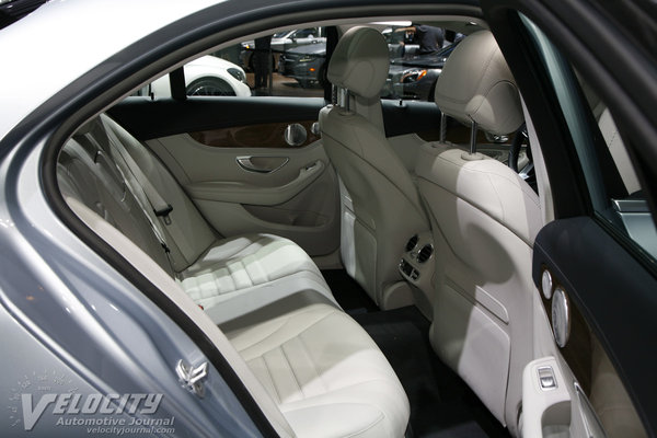 2015 Mercedes-Benz C-Class Interior