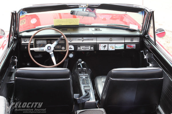 1966 Plymouth Valiant Signet convertible Interior