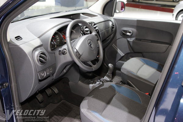 2015 Dacia Dokker Interior