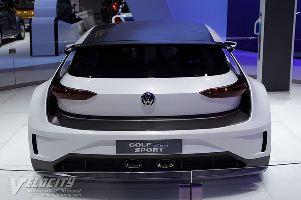 2015 Volkswagen Golf GTE Sport