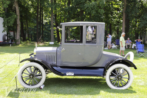 1919 Ford Model T Coupe by Fisher Body