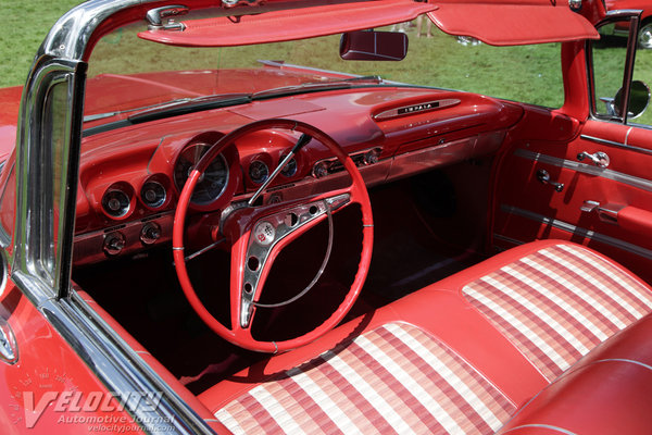 1959 Chevrolet Impala 2d convertible Interior