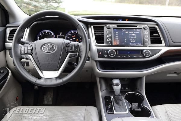 2015 Toyota Highlander Instrumentation