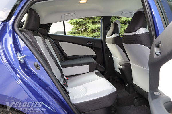 2016 Toyota Prius Interior