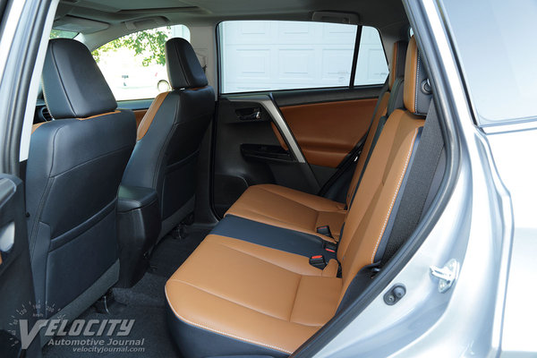 2016 Toyota RAV4 Limited AWD Interior