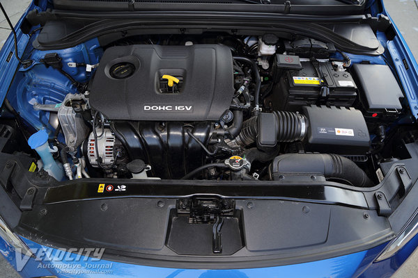 2017 Hyundai Elantra Limited sedan Engine