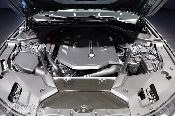 2017 BMW 5-Series sedan Engine