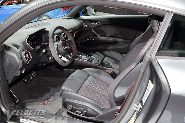 2018 Audi TT RS coupe Interior