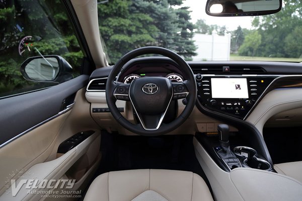 2018 Toyota Camry XLE Interior