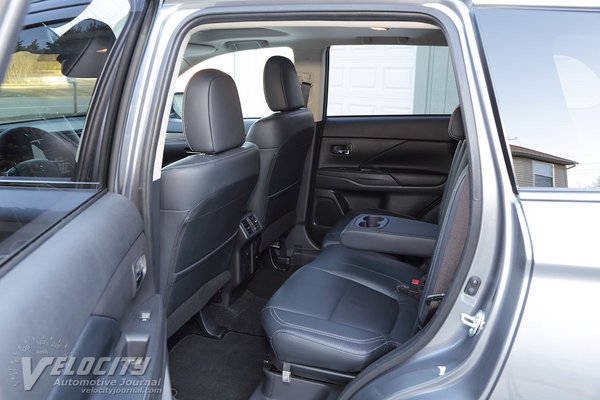 2019 Mitsubishi Outlander SEL Interior