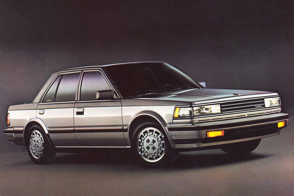 1986 Nissan Maxima sedan