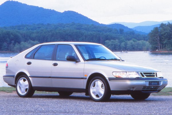 1996 Saab 900 5d