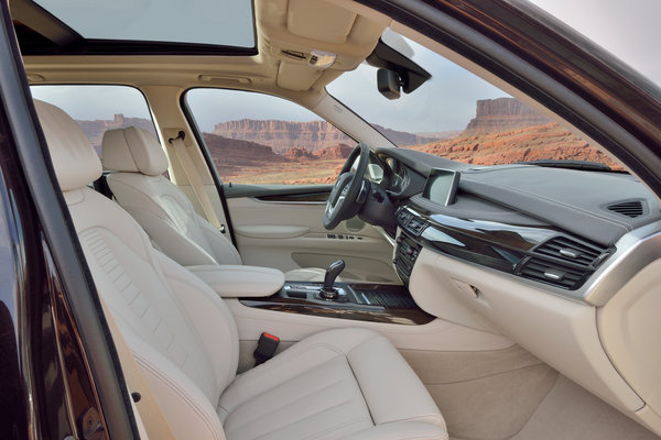 2014 BMW X5 xDrive50i Interior