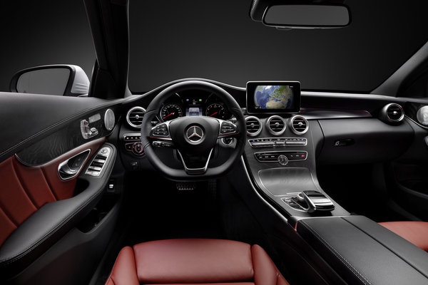 2015 Mercedes-Benz C-Class sedan Instrumentation