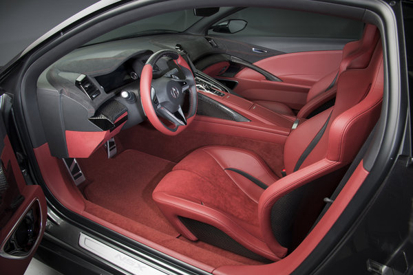 2013 Acura NSX Interior