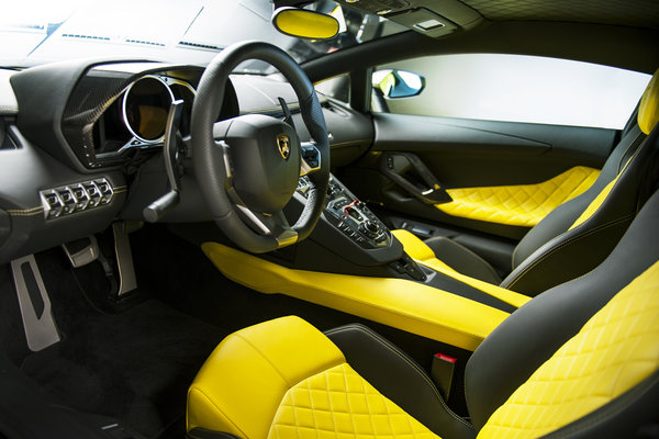 2014 Lamborghini Aventador LP 720-4 50 Anniversario Interior