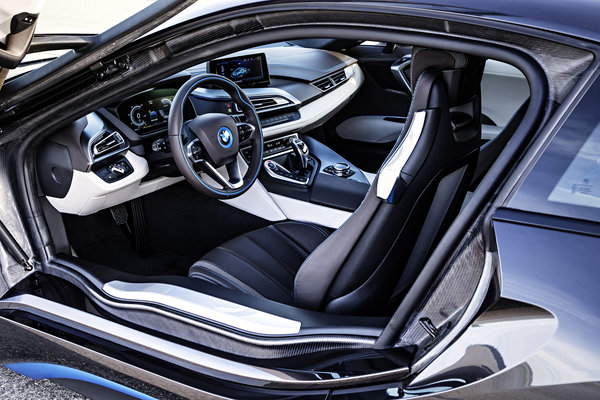 2014 BMW i8 Interior