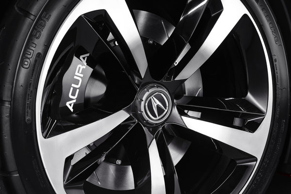 2014 Acura TLX Prototype Wheel