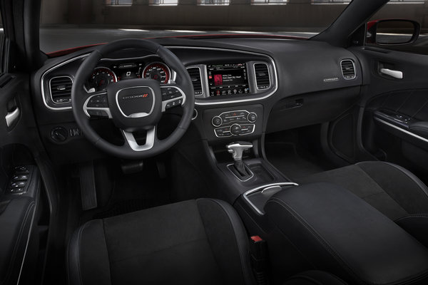 2015 Dodge Charger R/T Interior