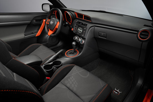 2015 Scion tC RS 9.0 Interior