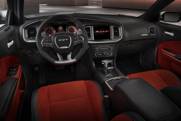 2015 Dodge Charger SRT Hellcat Interior