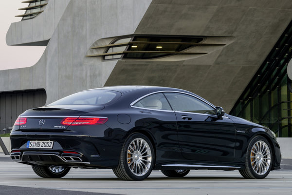 2015 Mercedes-Benz S65 AMG S-Class Coupe