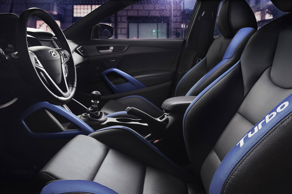 2016 Hyundai Veloster Rally Edition Interior
