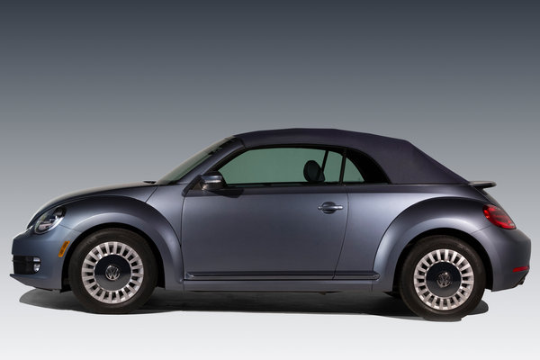 2016 Volkswagen Beetle Denim Convertible