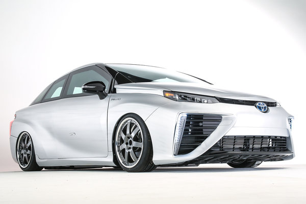 2015 Toyota Back to the Future Mirai