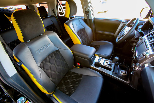 2015 Toyota Tonka 4Runner Interior
