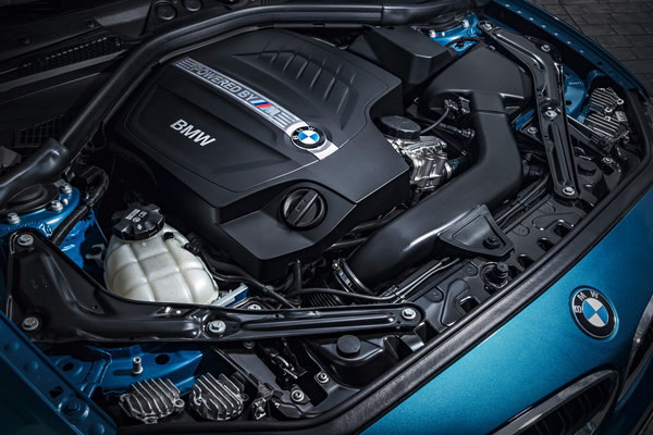 2016 BMW 2-Series M2 Coupe Engine