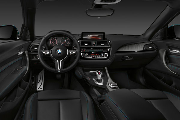 2016 BMW 2-Series M2 Coupe Interior