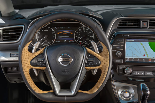 2016 Nissan Maxima Instrumentation