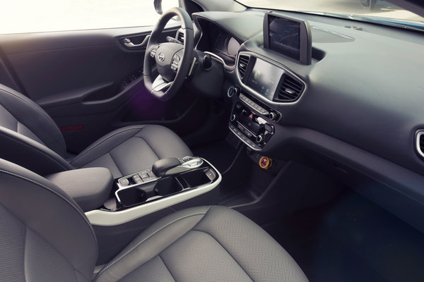 2016 Hyundai Autonomous IONIQ Interior