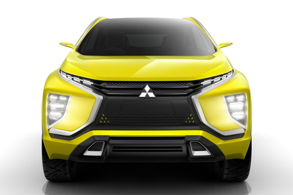 2015 Mitsubishi eX