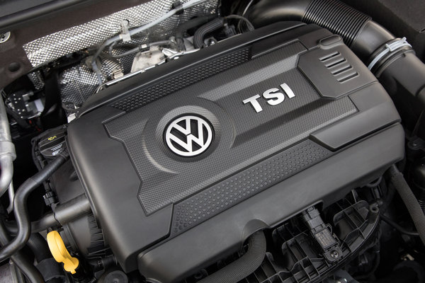 2018 Volkswagen GTI 5d Engine