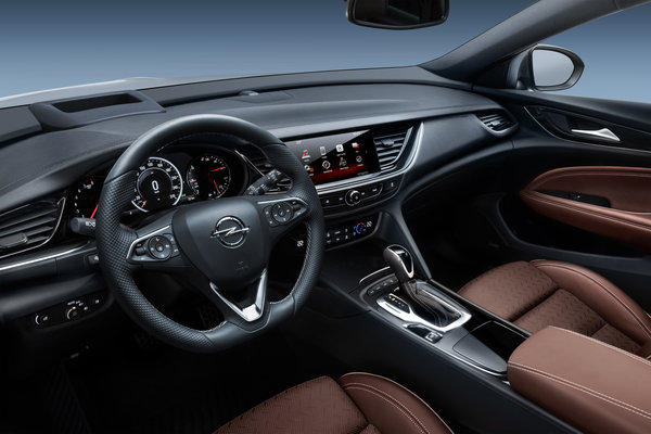 2017 Opel Insignia Interior