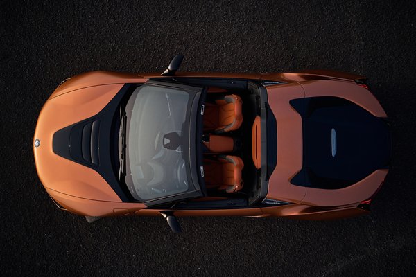 2019 BMW i8 Roadster