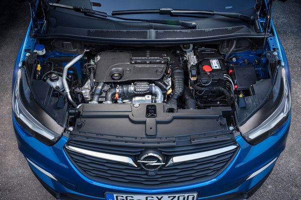 2018 Opel Grandland X Engine