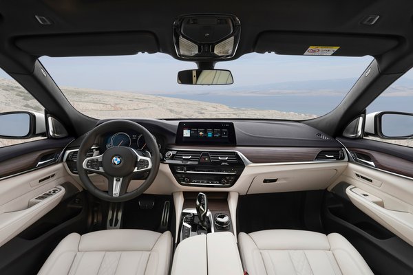 2018 BMW 6-Series Gran Turismo Interior