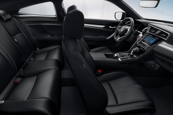 2019 Honda Civic coupe Interior