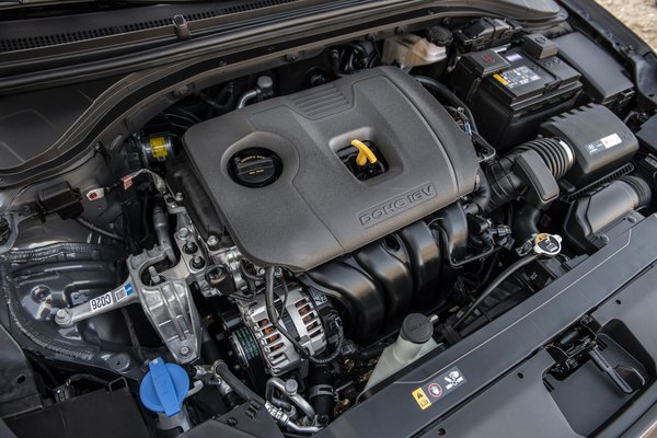 2019 Hyundai Elantra sedan Engine