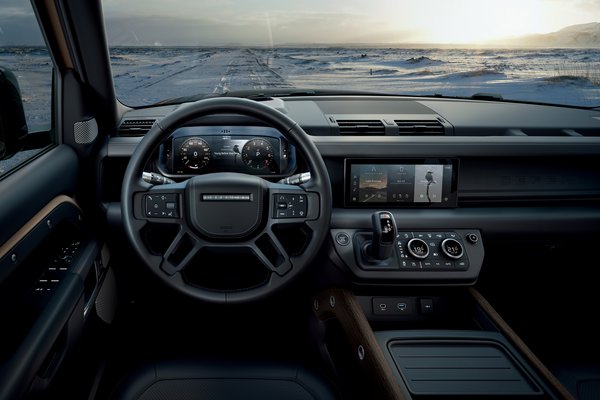 2020 Land Rover Defender 90 Instrumentation