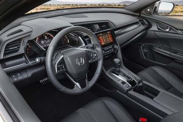 2020 Honda Civic Hatchback Sport Touring Interior